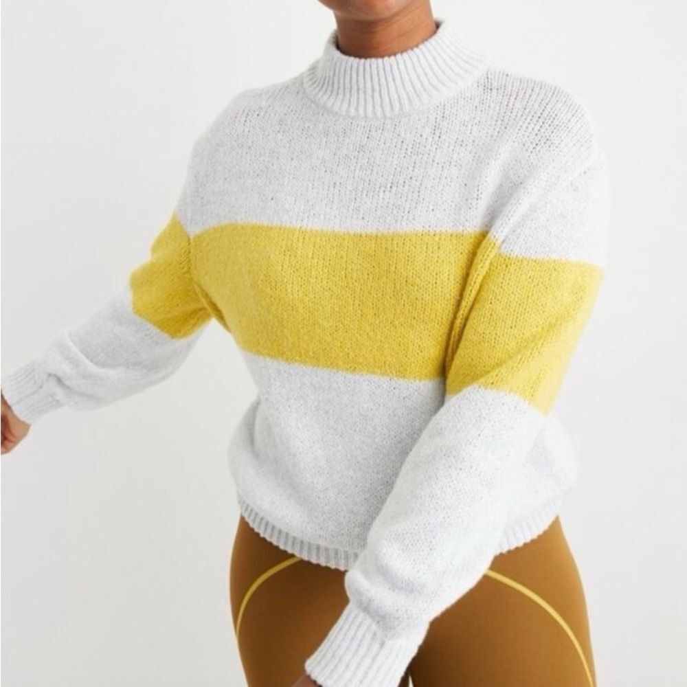 Aerie Oh Snow Soft Yellow and Grey Cowl Neck Knit Oversized Sweater Size XS